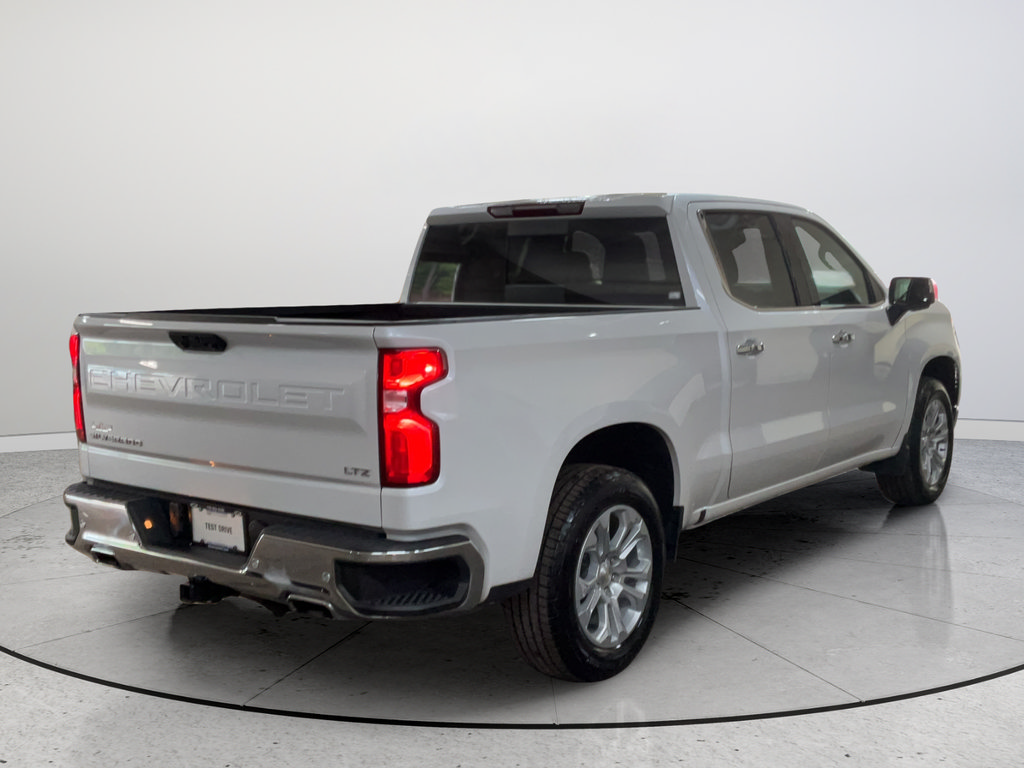 Certified 2022 Chevrolet Silverado 1500 LTZ w/ LTZ Convenience Package II AWD/4WD image 7