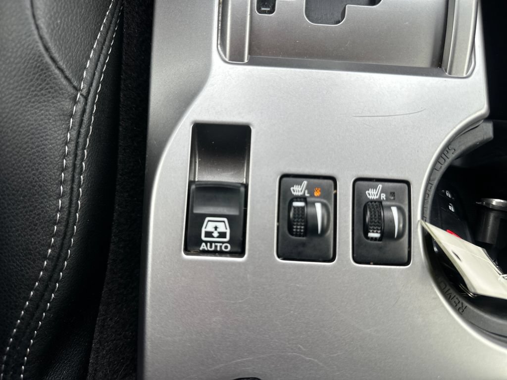 Used 2024 Toyota 4Runner SR5 Premium AWD/4WD image 30