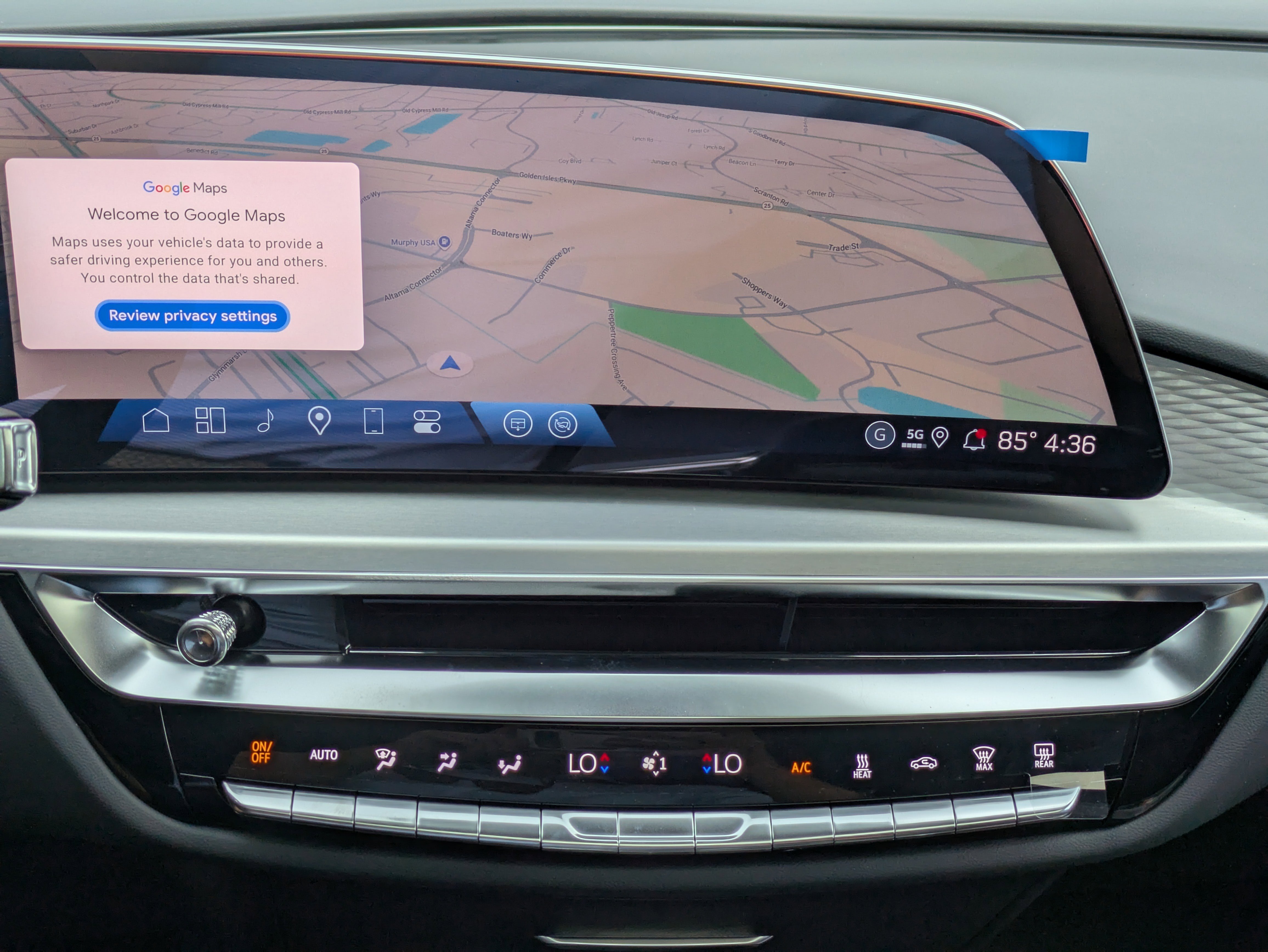 New 2025 Cadillac Lyriq Luxury image 17