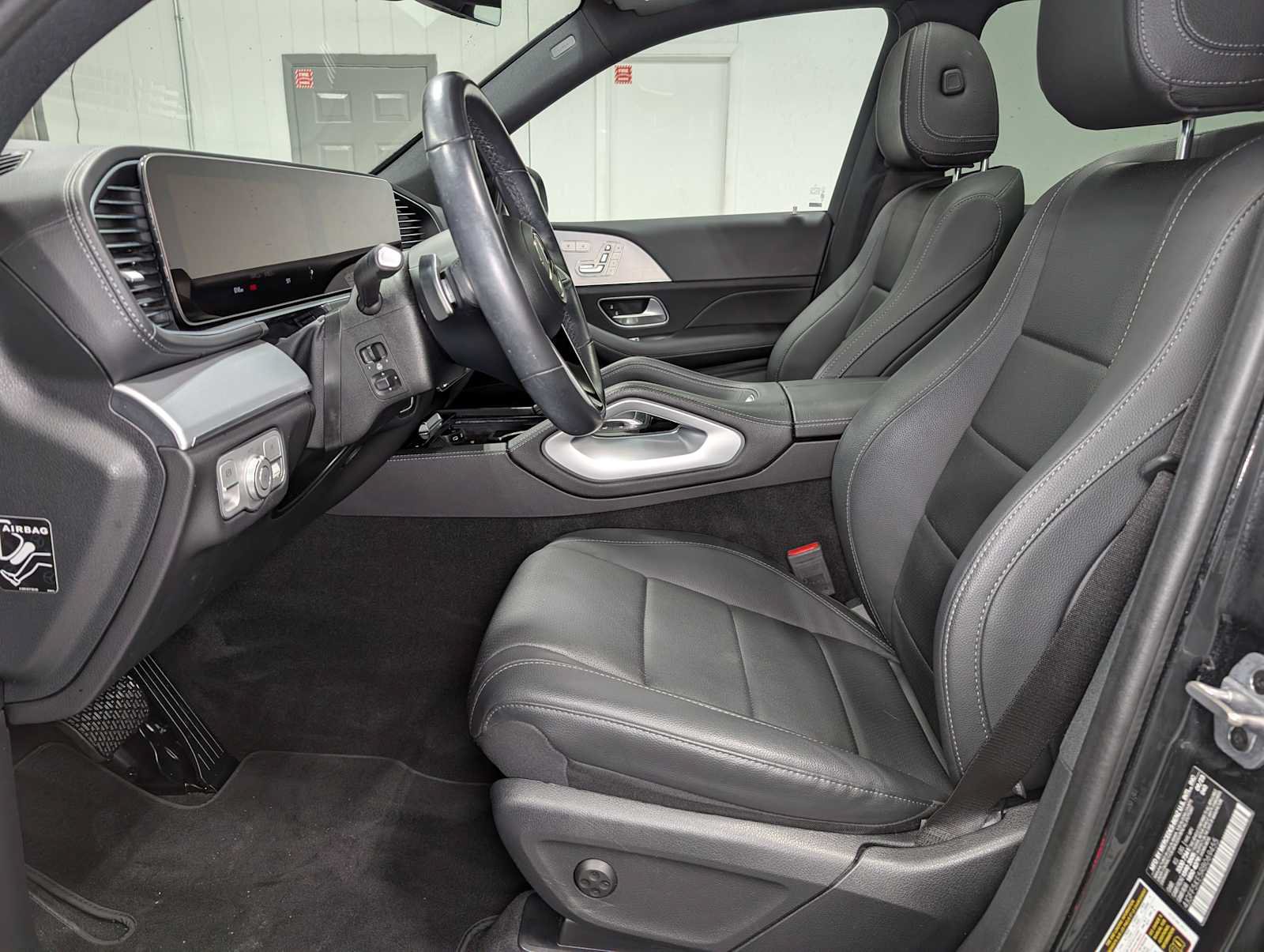 Certified 2024 Mercedes-Benz GLS 450 4MATIC image 4