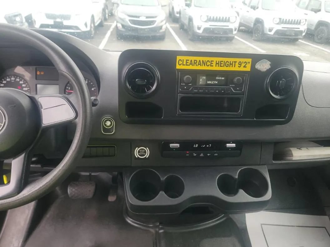 Used 2019 Mercedes-Benz Sprinter 170 image 8