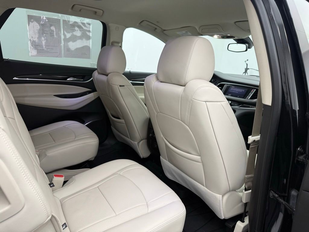Used 2024 Buick Enclave Essence w/ Sport Touring Edition image 38