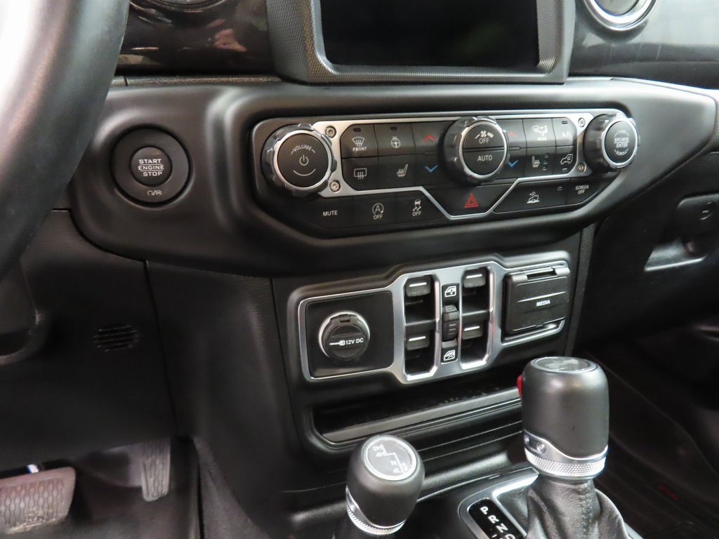 Used 2021 Jeep Wrangler Unlimited Sahara image 50