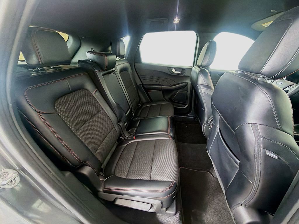 Used 2023 Ford Escape ST-Line w/ Tech Pack #1 AWD/4WD image 24