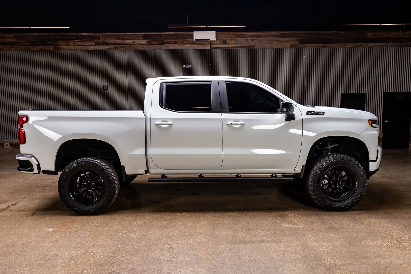 Used 2020 Chevrolet Silverado 1500 RST w/ Texas Edition image 10