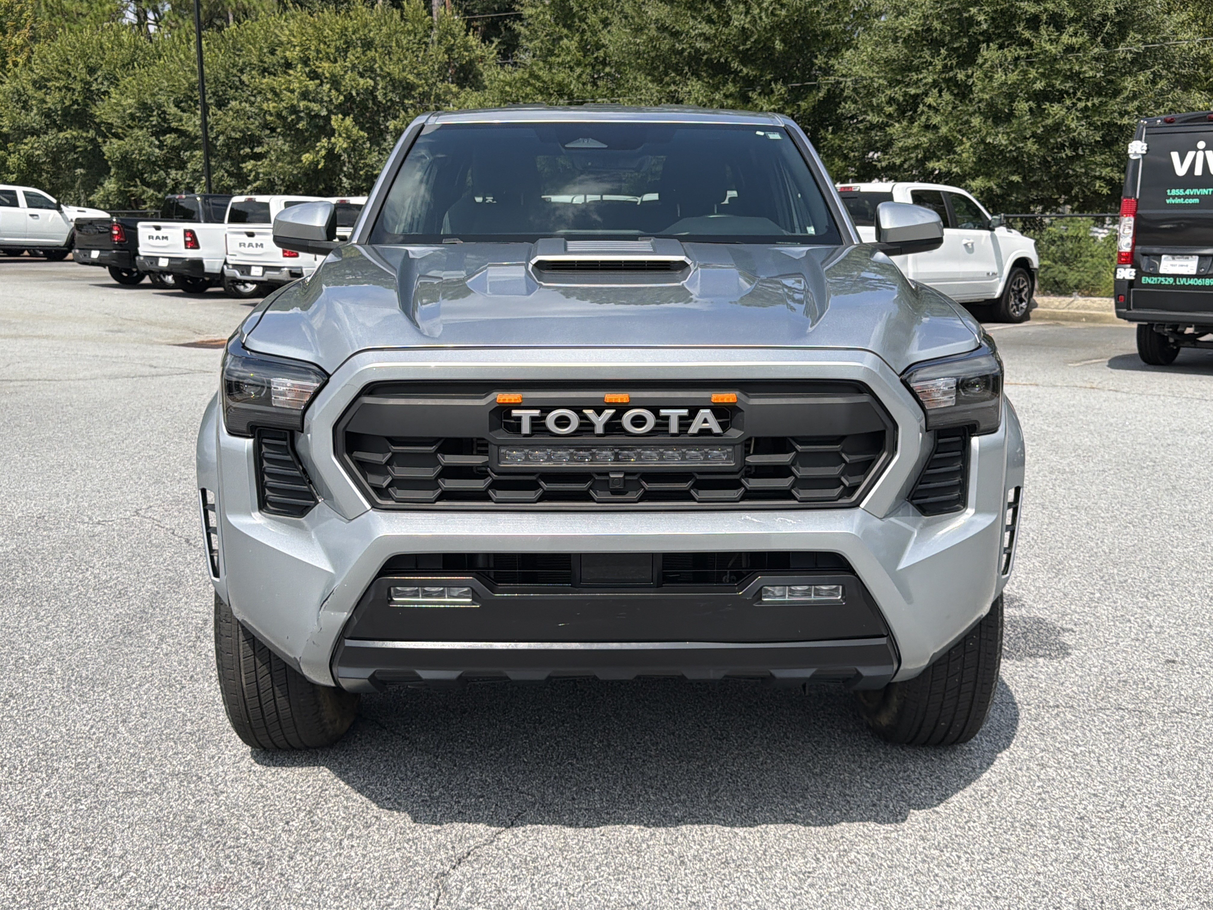 Used 2024 Toyota Tacoma TRD Sport AWD/4WD image 2