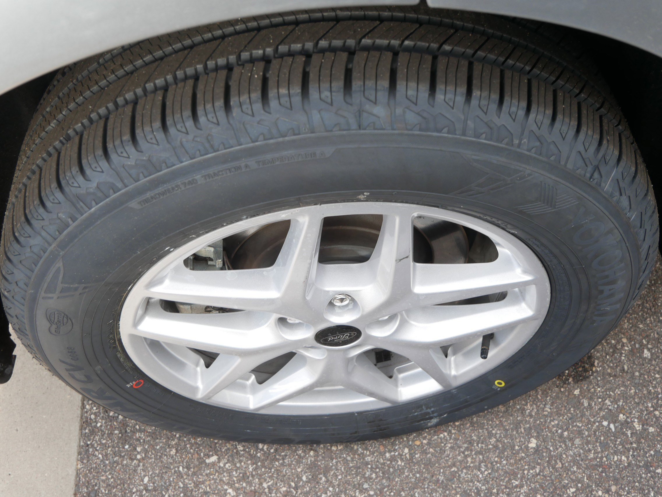 Used 2024 Ford Edge SEL image 5