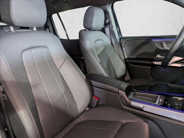 Used 2025 Mercedes-Benz GLB 250 image 22