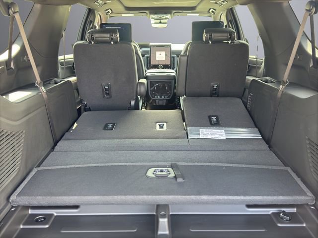 New 2026 GMC Yukon XL AT4 Ultimate w/ LPO, Floor Liner Package image 26