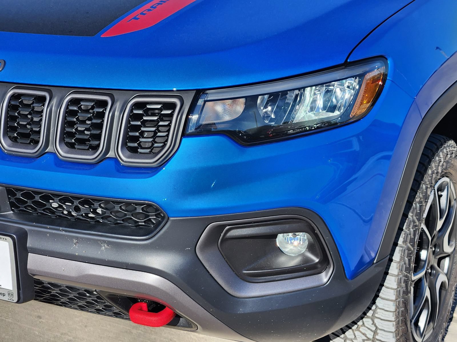 New 2025 Jeep Compass Trailhawk AWD/4WD image 9