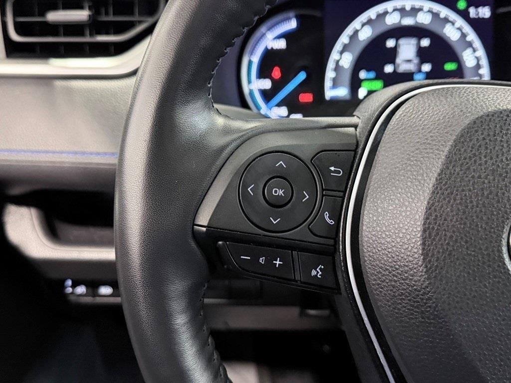 Used 2024 Toyota RAV4 SE image 32