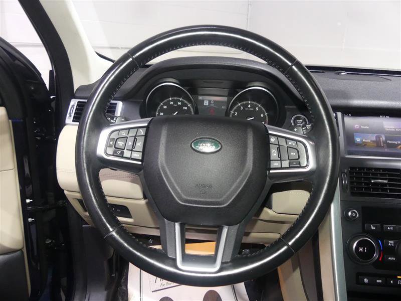 Used 2019 Land Rover Discovery Sport HSE image 31
