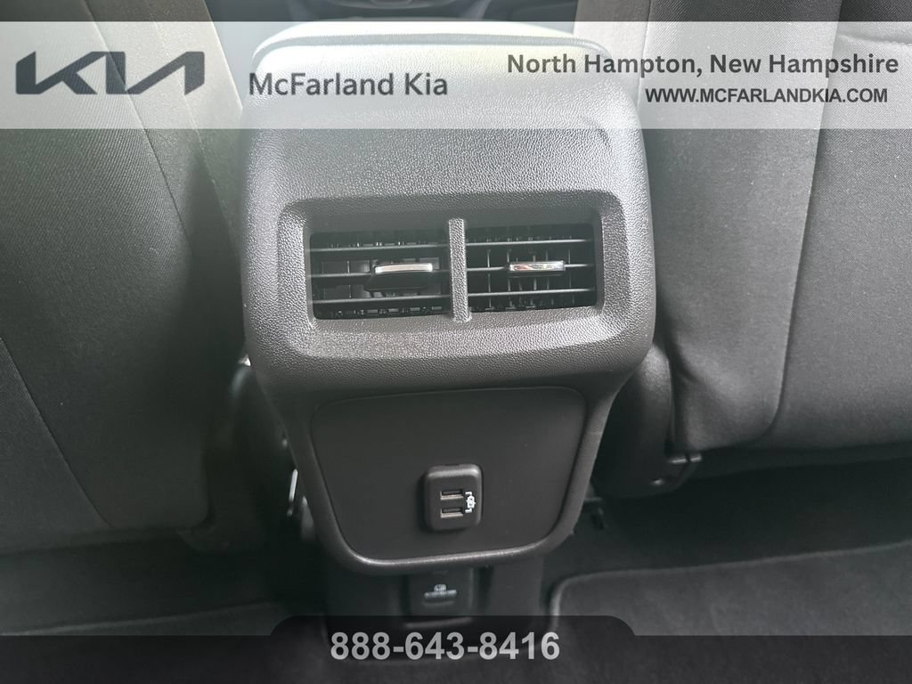 Used 2024 Chevrolet Equinox LT AWD/4WD image 19