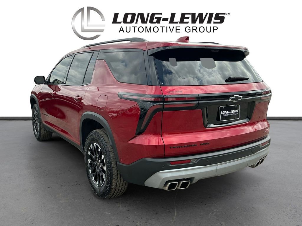 Used 2024 Chevrolet Traverse Z71 w/ Enhanced Driving Package image 4