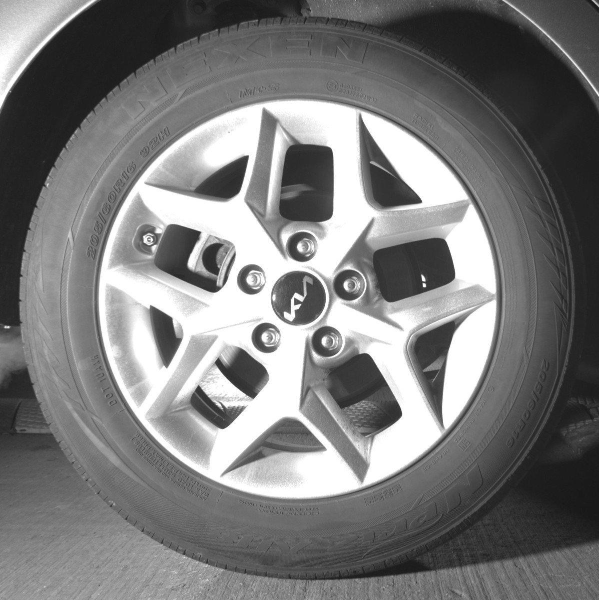 Used 2025 Kia Soul LX w/ LX Technology Package image 15