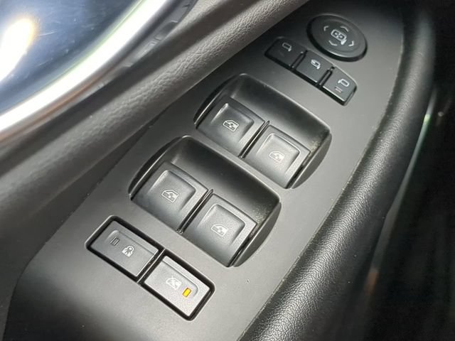 Used 2015 Cadillac Escalade ESV Luxury AWD/4WD image 23