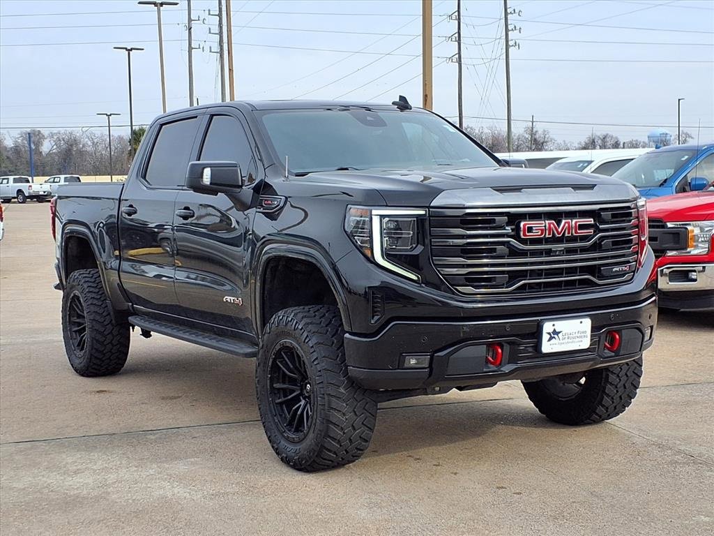 Used 2024 GMC Sierra 1500 AT4 w/ Technology Package image 7