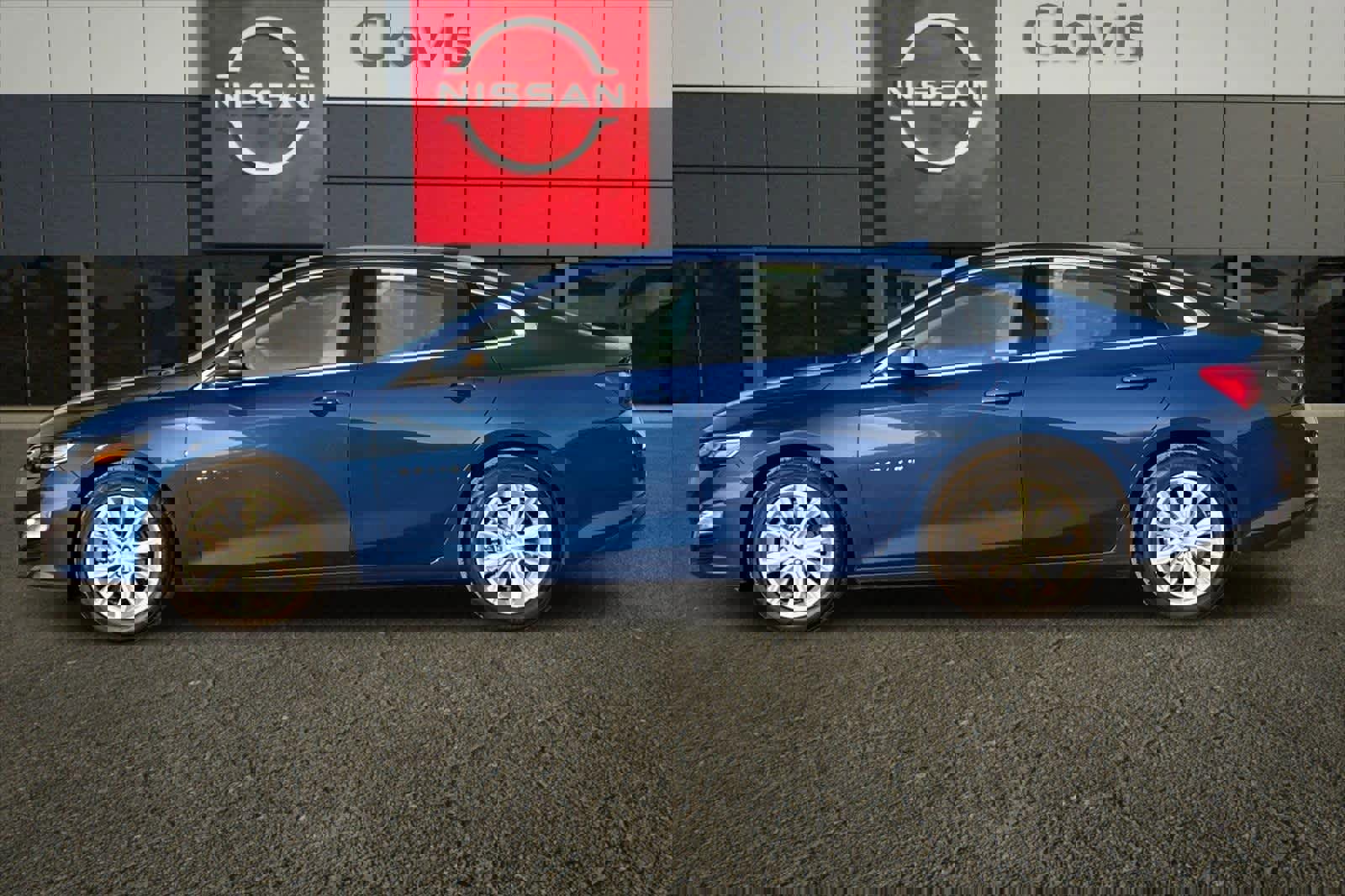 Used 2023 Chevrolet Malibu LT image 6