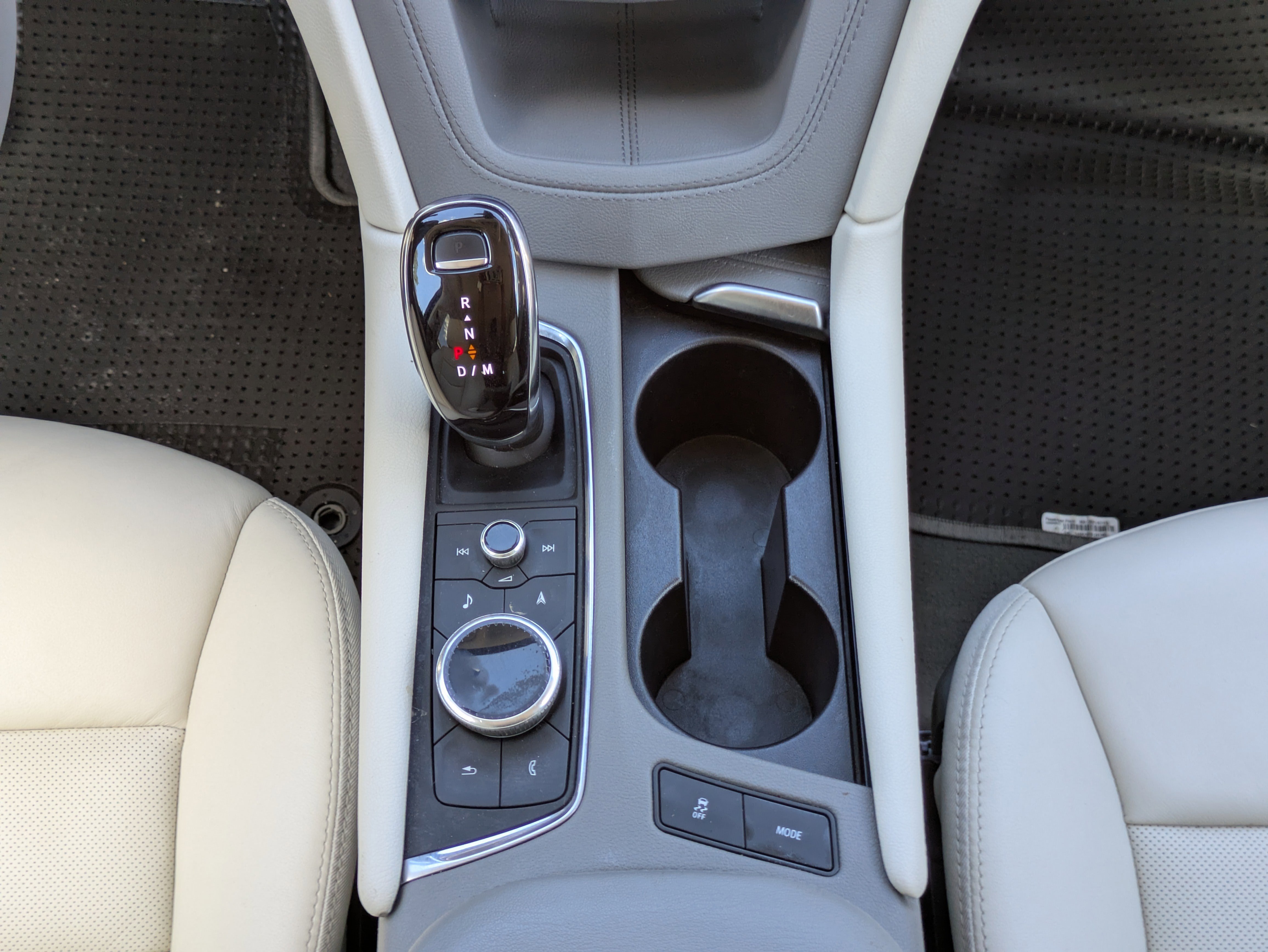 Certified 2022 Cadillac XT5 Premium Luxury w/ Technology Package image 6