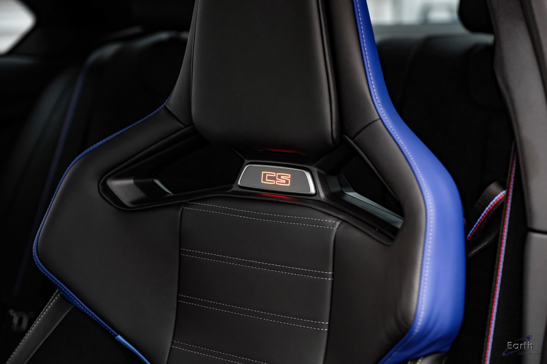 Used 2026 BMW M2 CS RWD image 40