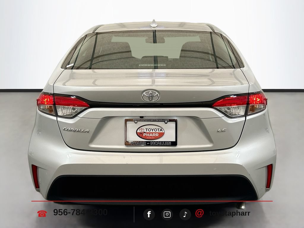 Used 2025 Toyota Corolla LE FWD image 6