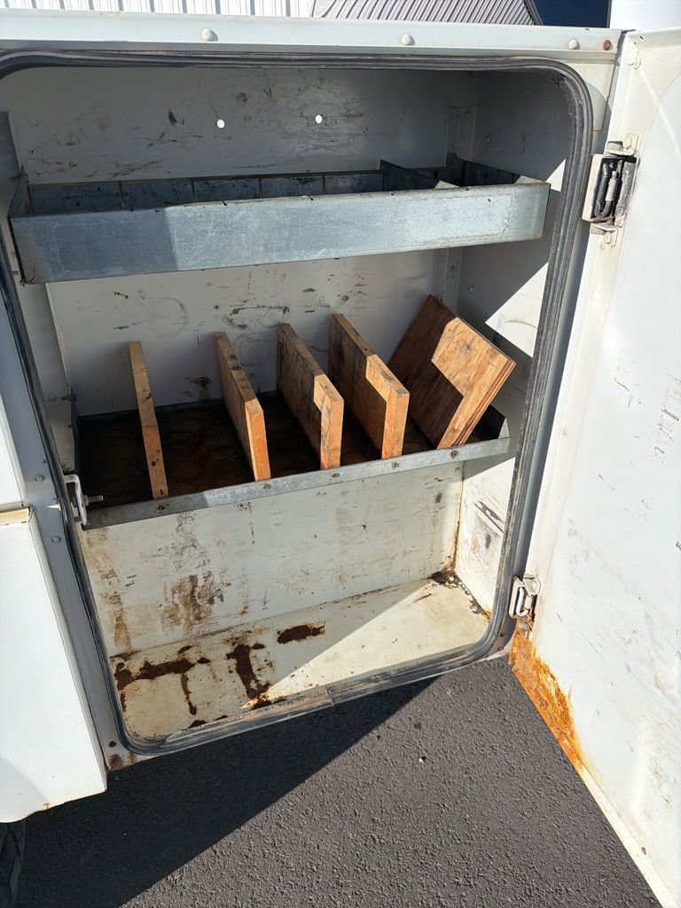 Used 2008 GMC Sierra 3500 SLE image 17