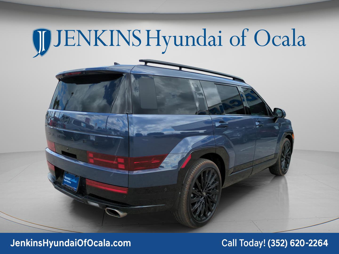 Used 2025 Hyundai Santa Fe Calligraphy image 3