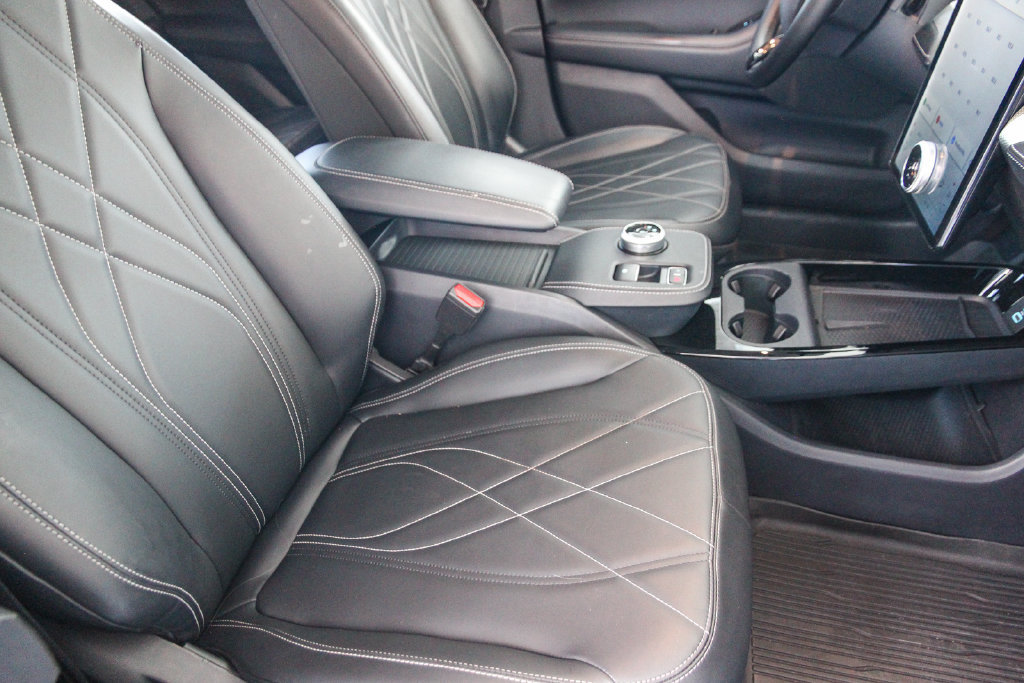 Certified 2023 Ford Mustang Mach-E Select RWD image 17