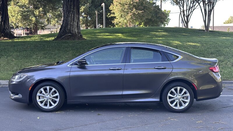 Used 2015 Chrysler 200 C FWD image 2