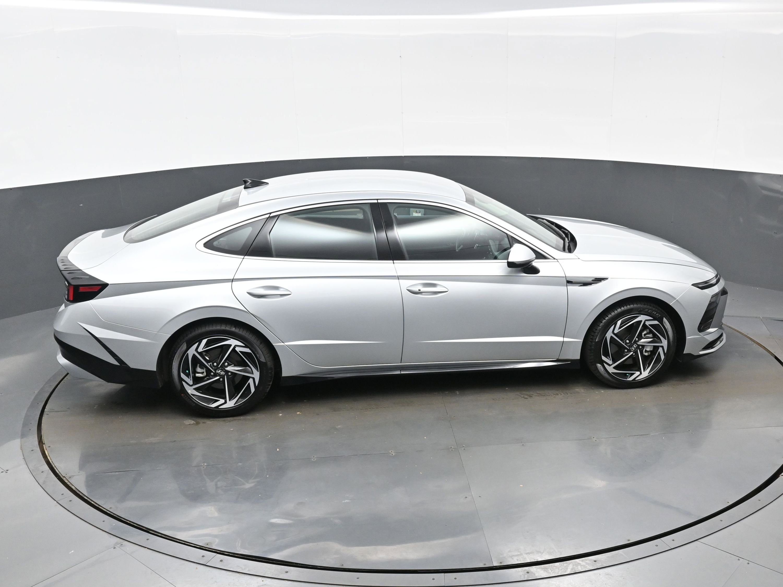 Certified 2026 Hyundai Sonata SEL FWD image 38