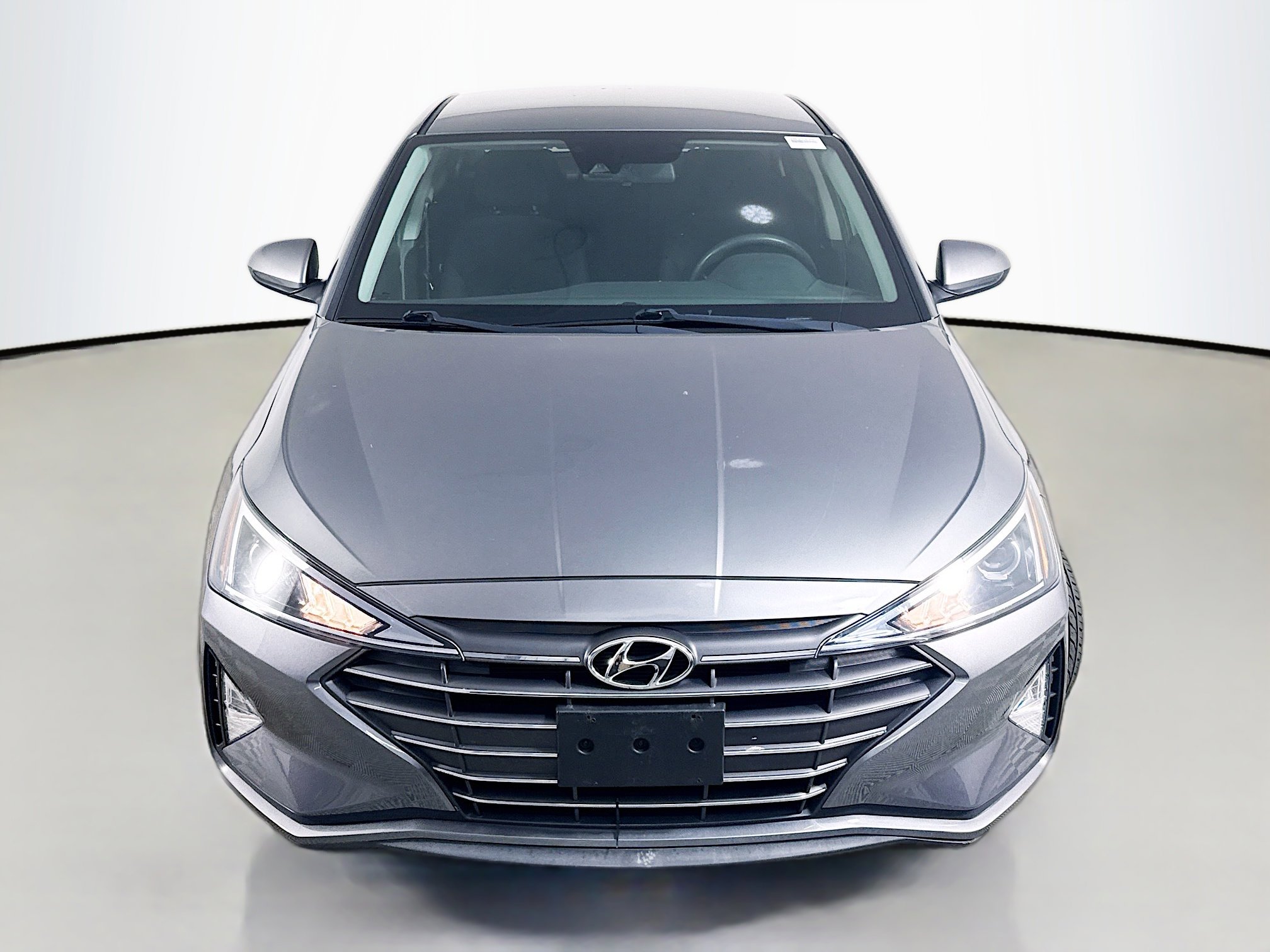 Used 2020 Hyundai Elantra SE w/ Cargo Package (C1) video 2