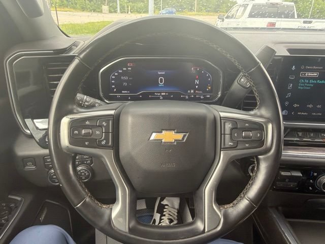 Used 2024 Chevrolet Silverado 2500 LTZ w/ LTZ Convenience Package AWD/4WD image 19