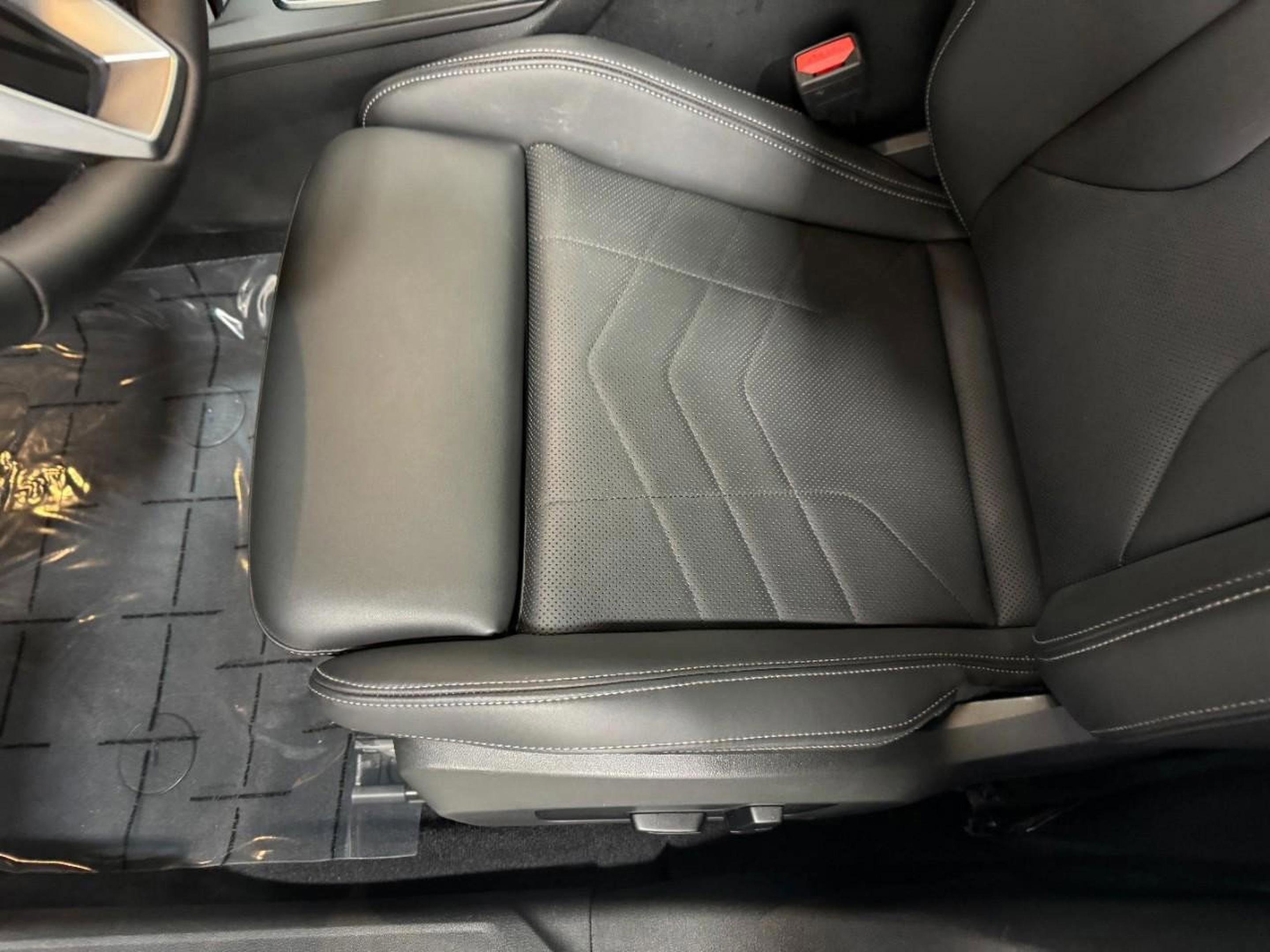 Used 2025 BMW 228i xDrive image 25