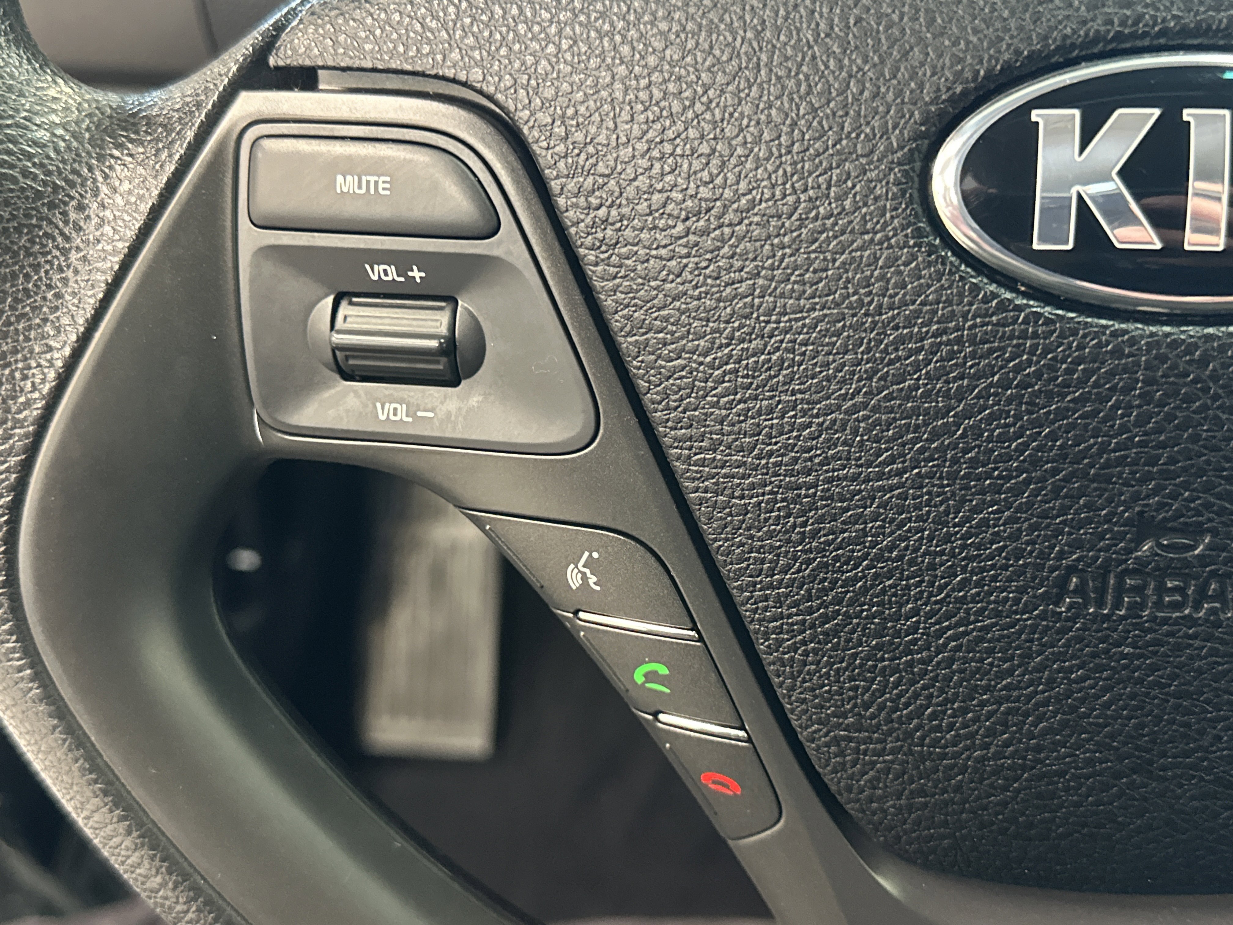 Used 2017 Kia Forte LX image 28