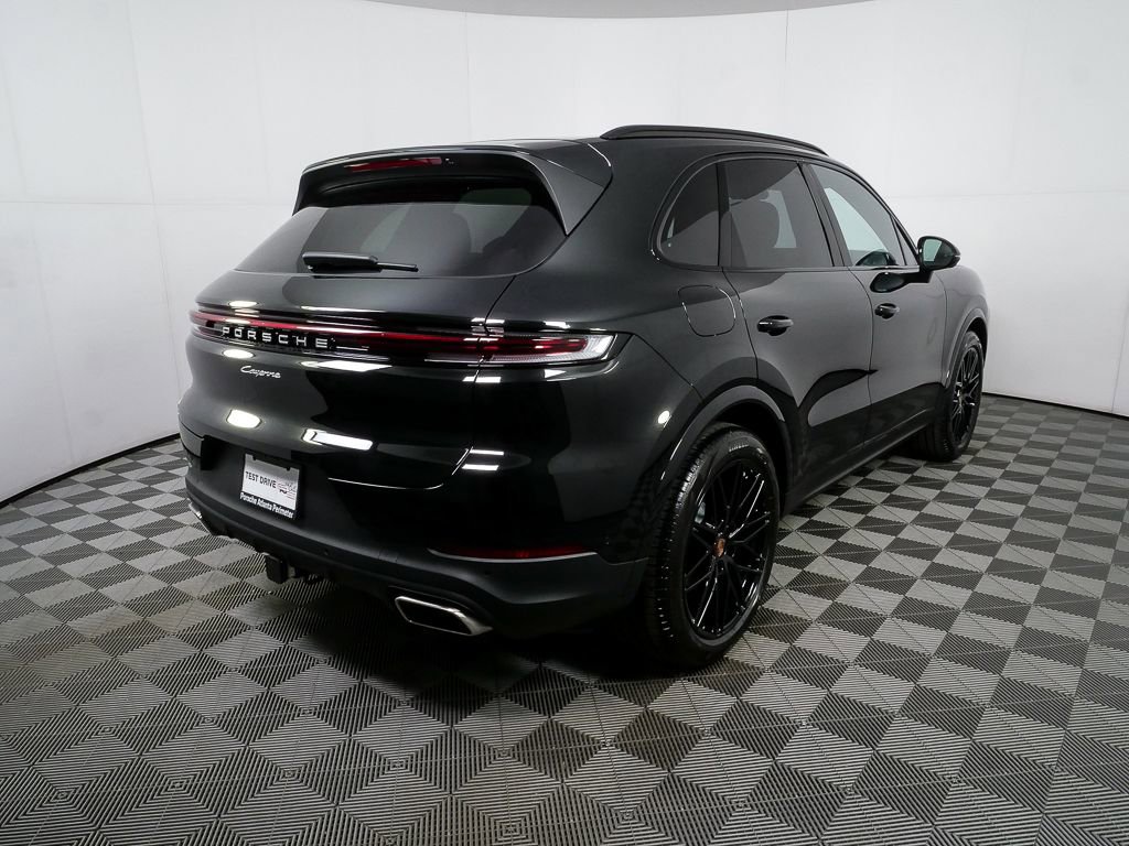 New 2026 Porsche Cayenne image 30
