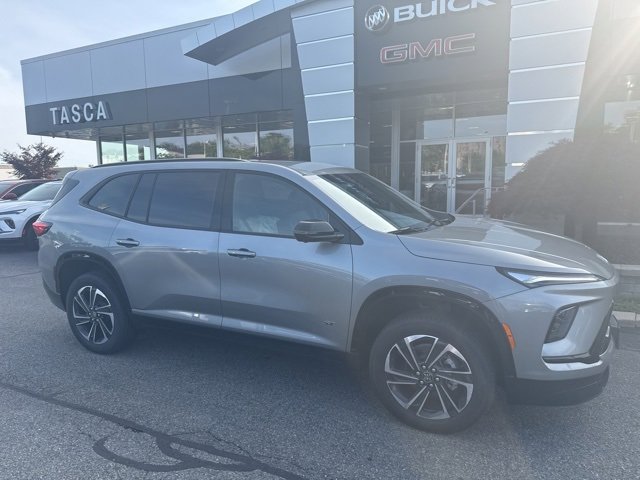 New 2025 Buick Enclave Sport Touring w/ LPO, Floor Liner Package image 29