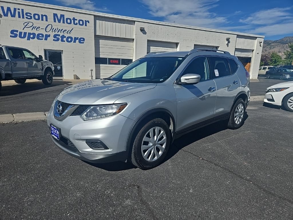 Used 2016 Nissan Rogue S w/ Appearance Package