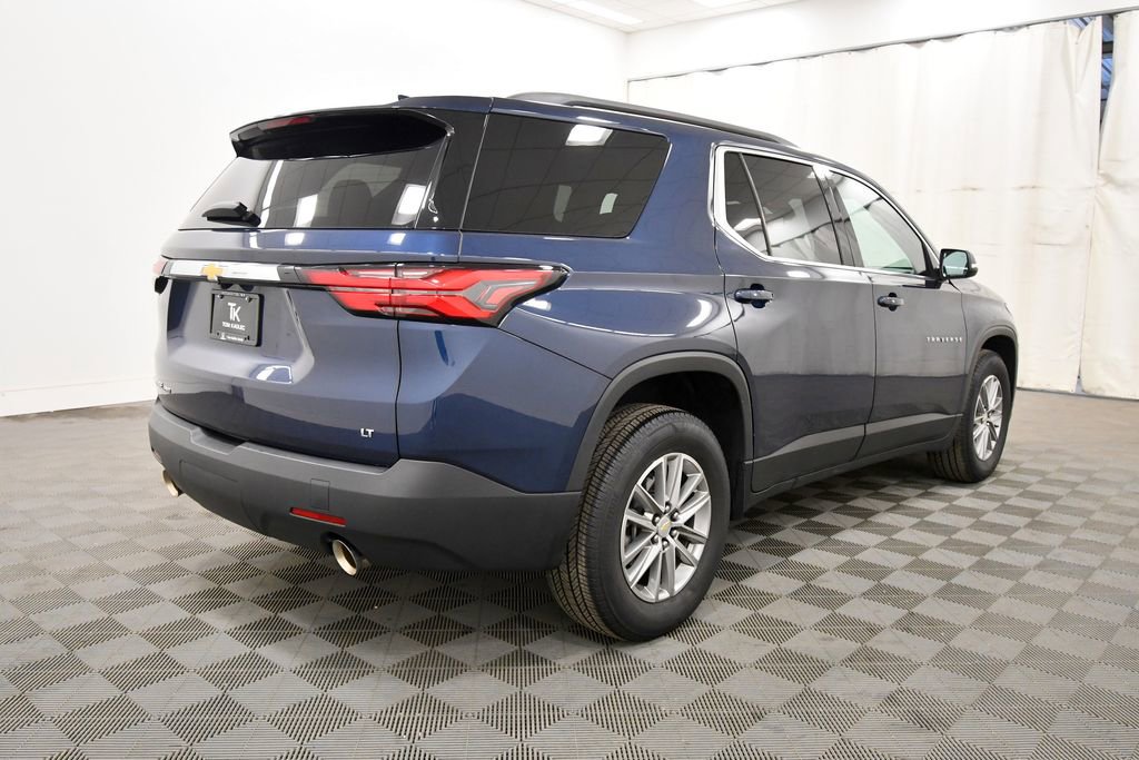 Used 2023 Chevrolet Traverse LT AWD/4WD image 8