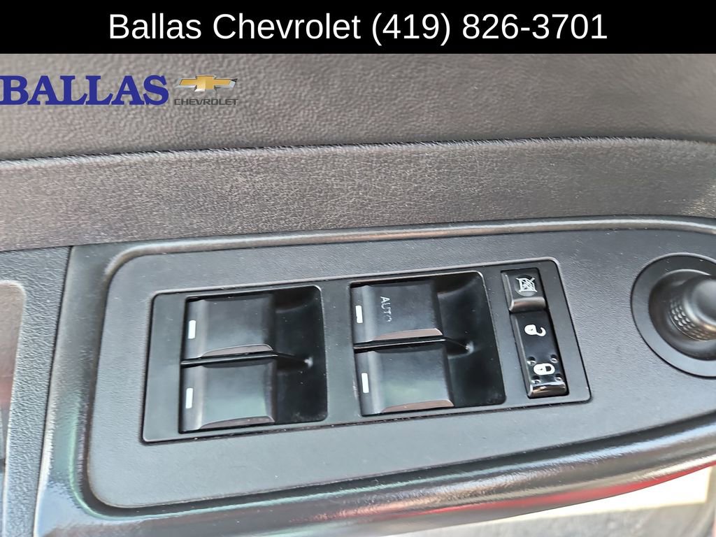 Used 2010 Chrysler 300 Touring Plus RWD image 23