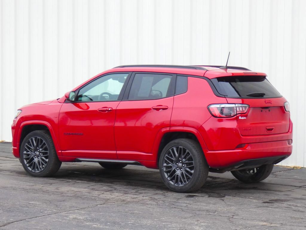 Used 2023 Jeep Compass Limited image 5