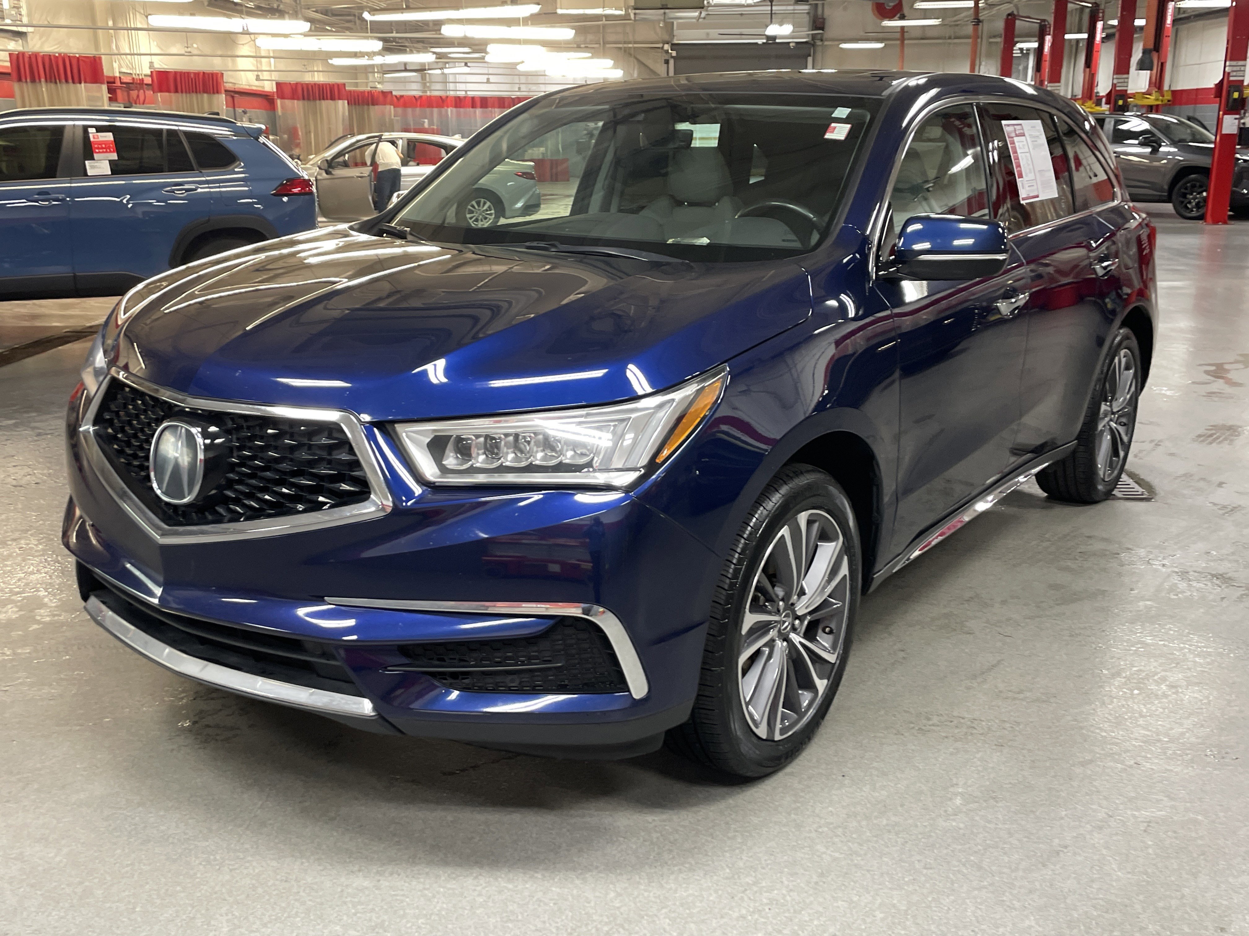 Used 2019 Acura MDX FWD w/ Technology Package image 5