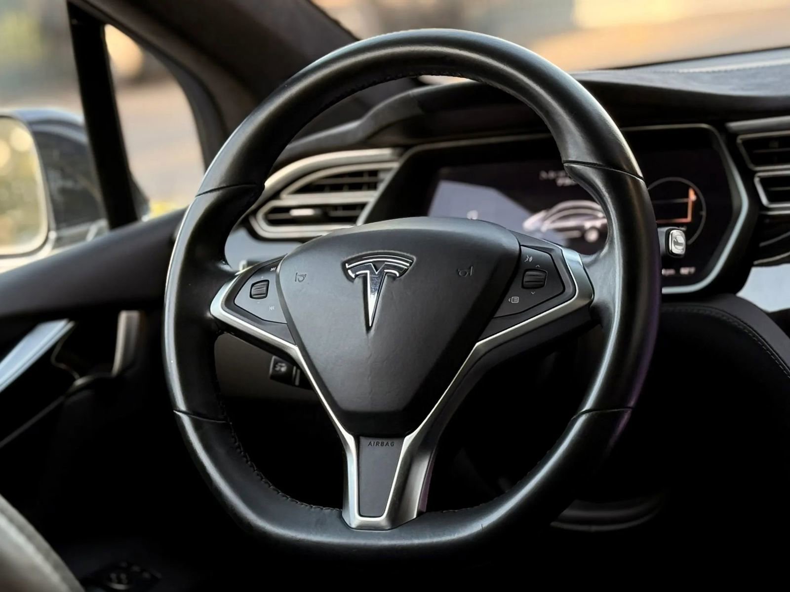 Used 2016 Tesla Model X 75D AWD/4WD image 14