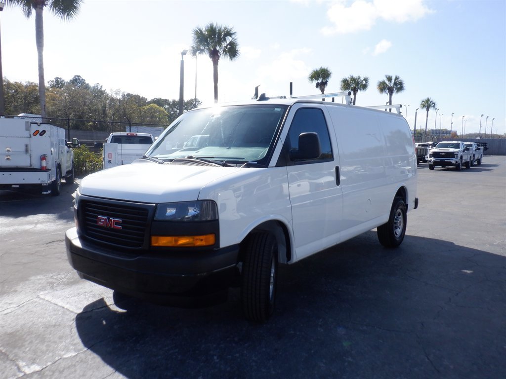 Used 2023 GMC Savana 2500 w/ Driver Convenience Package image 20