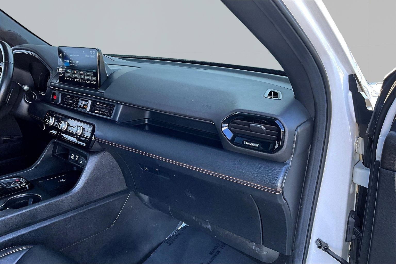 Used 2024 Honda Pilot TrailSport image 28