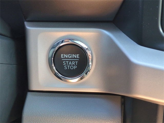 New 2026 Ford F250 XLT w/ XLT Premium Package image 28