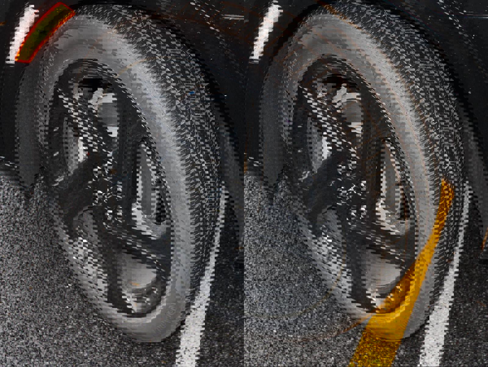 New 2025 Chevrolet Equinox EV RS w/ Convenience Package II image 16