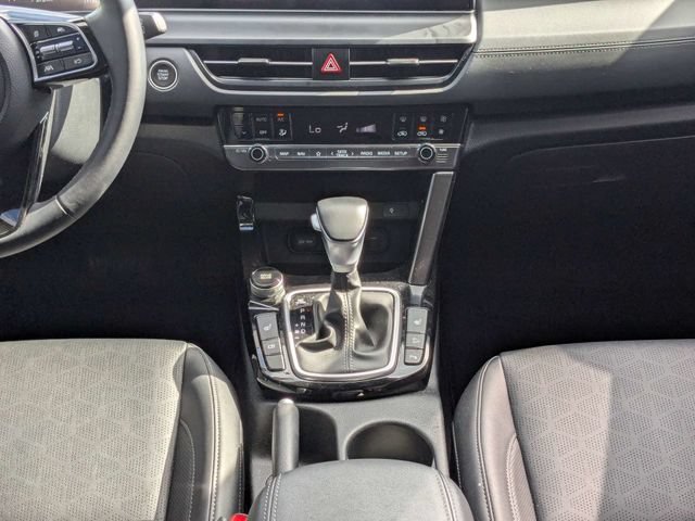 Used 2026 Kia Seltos EX FWD image 19
