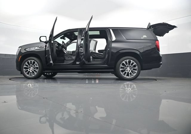 New 2026 GMC Yukon XL Denali w/ Denali Reserve Package AWD/4WD image 35