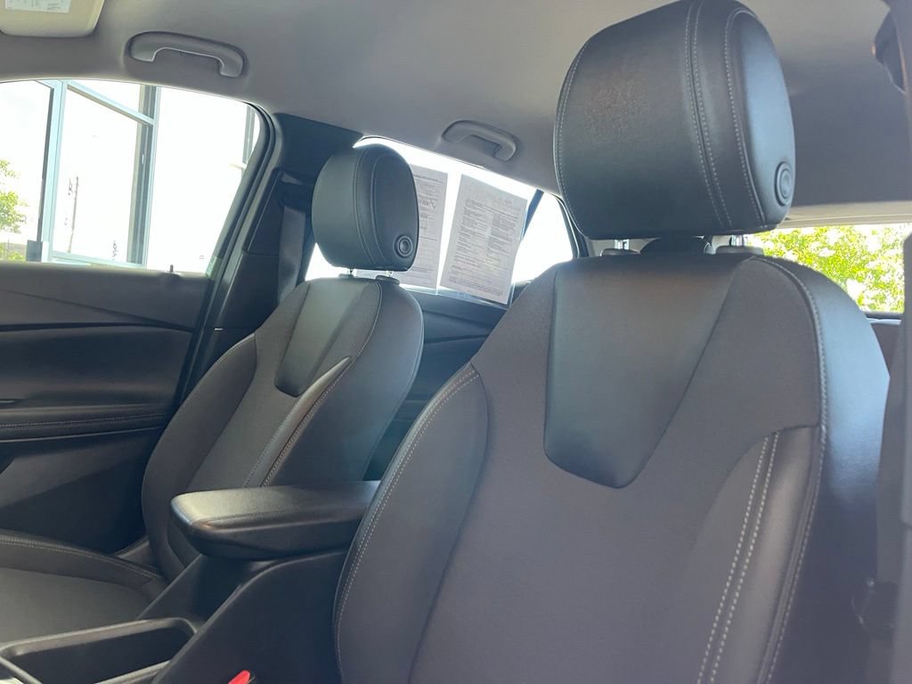 Used 2024 Buick Encore GX Preferred FWD image 11
