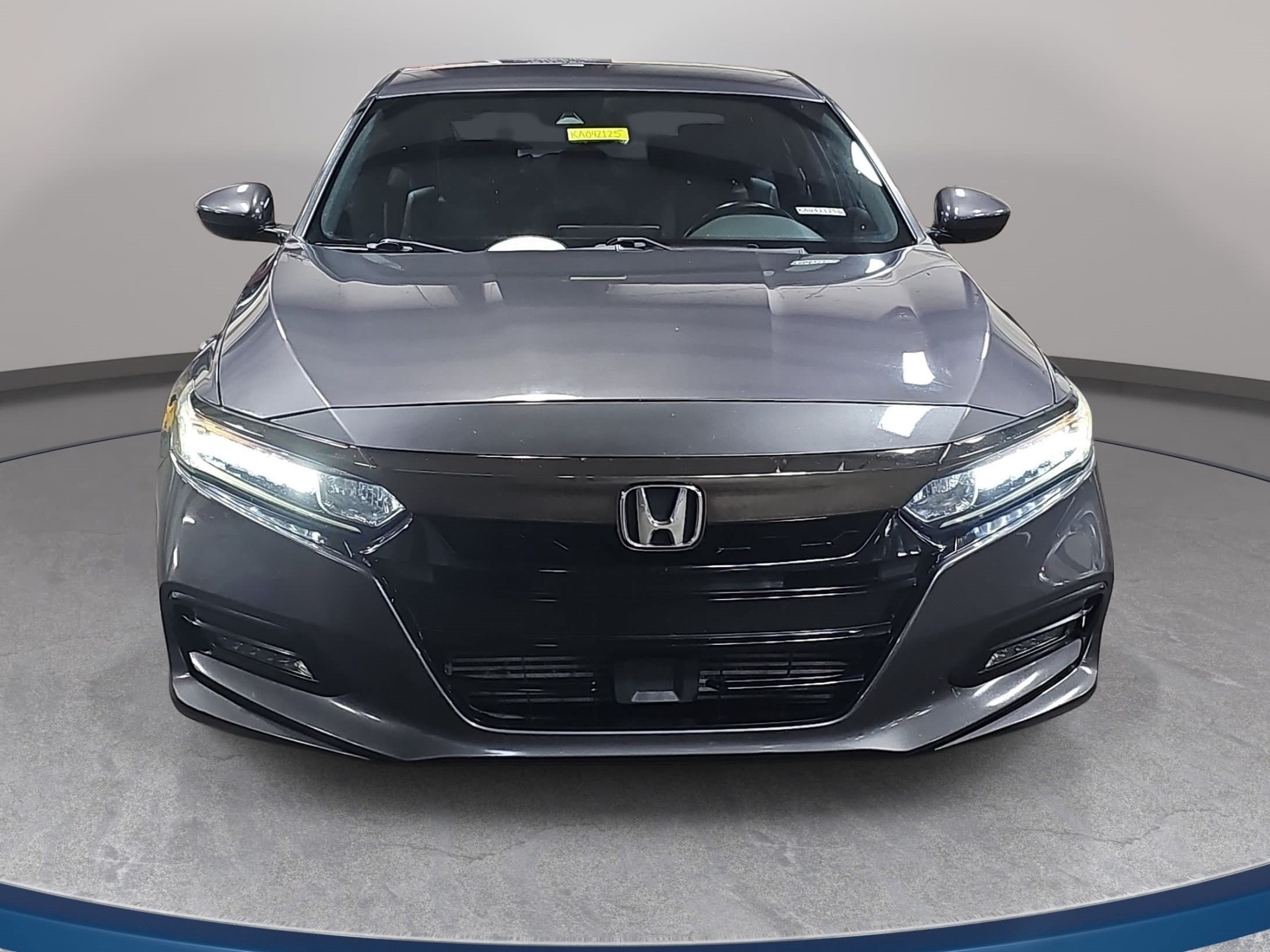 Used 2019 Honda Accord Sport image 2